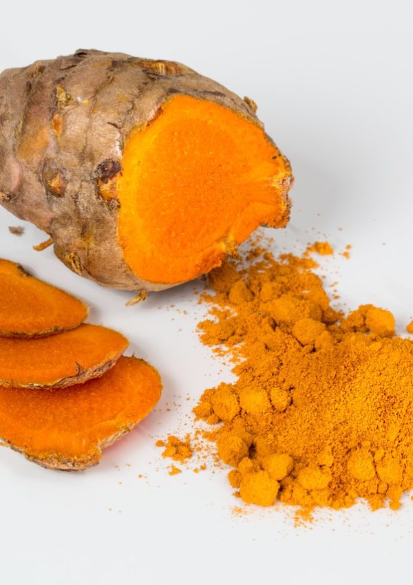 13 Health Benefits of Turmeric and Easy Ways to Incorporate it into Your Diet